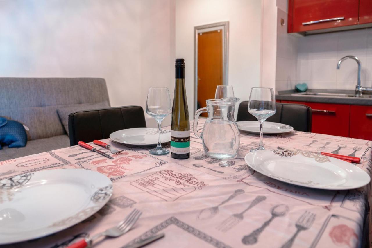 Apartment Design House 15min To City - Wifi & Free Parking